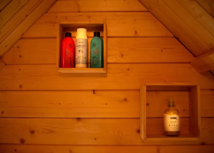 Glamping Troll House Eco-Cottage, Nuuksio For Nature Lovers, Petfriendly